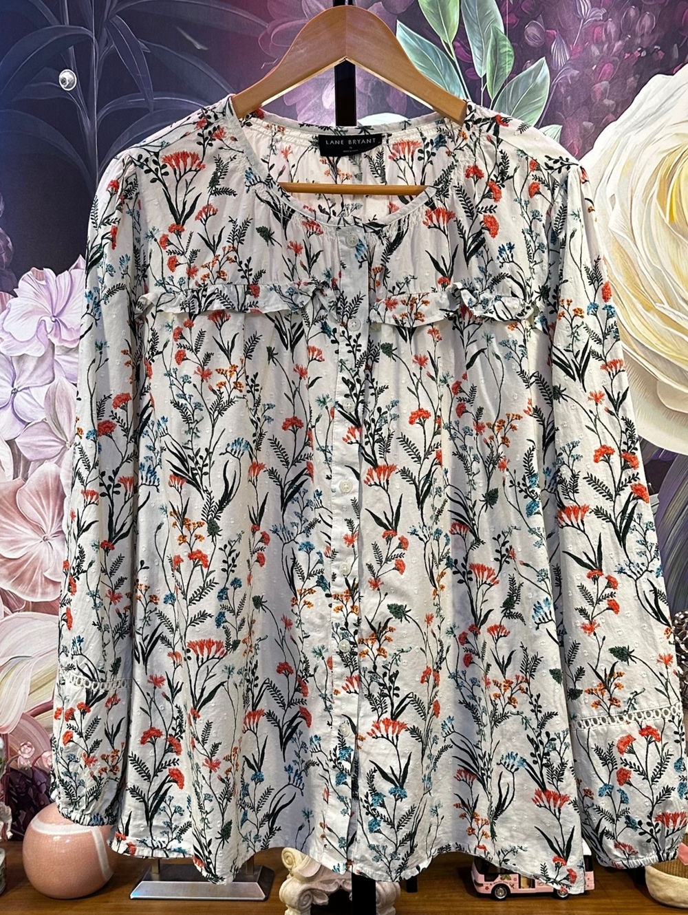 Lane Bryant 16 100% Cotton Floral Top Ruffles Subtle Textured Dots Long Sleeve